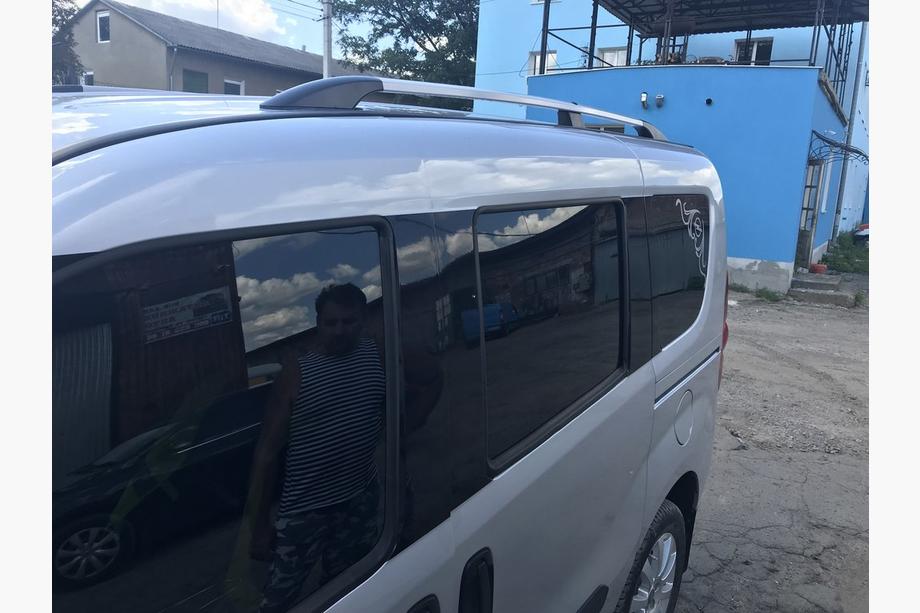 Opel Combo 2012-2018 гг. РАСПРОДАЖА!!! Рейлинги Серый Металлик (Пластиковые Ножки) Макси база Фото 5