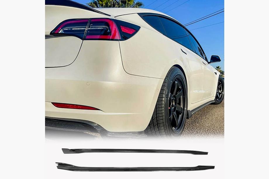 Tesla Model 3 2017- гг. Карбоновые накладки на пороги V2 (2016-2022) Image