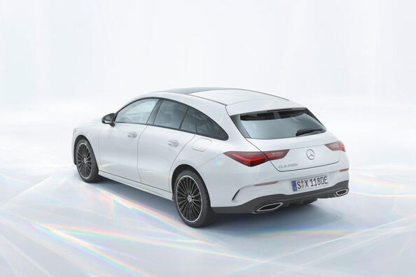 Обзор обновленного универсала Mercedes-Benz CLA Shooting Brake (X118) фото 4