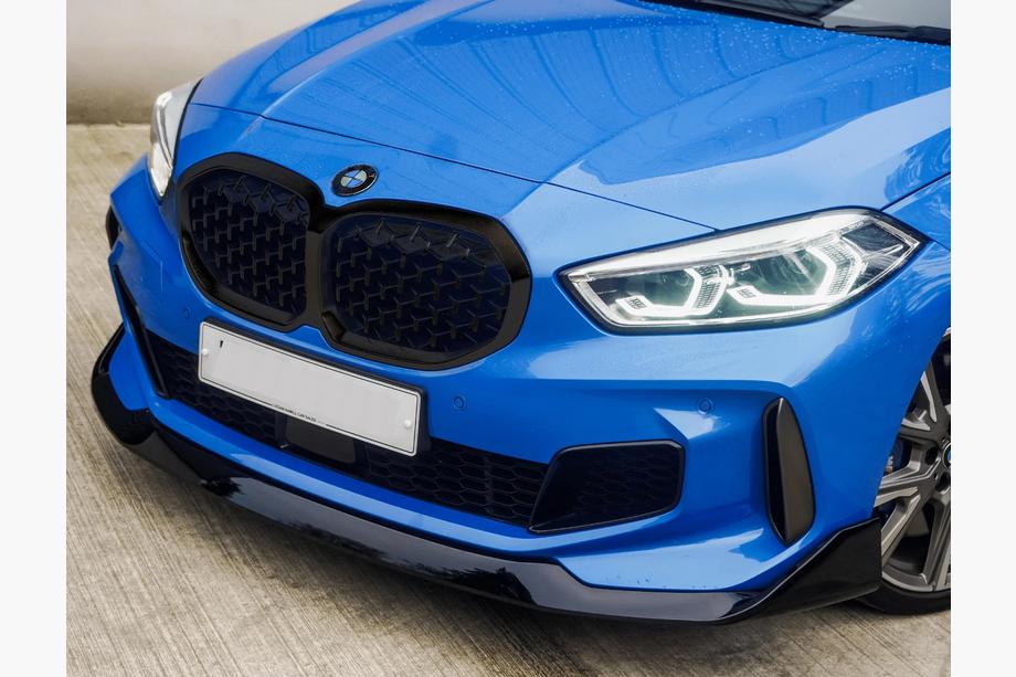 BMW 1 серия F40 2019-2024 гг. Ноздри Diamond Black (1 шт) Image