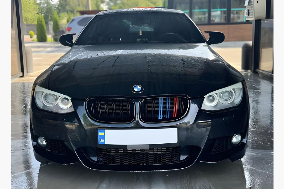 BMW 3 серия E92/E93 2006–2013 гг. Решетки M-Look (для 2010-2013, M-Color) Image