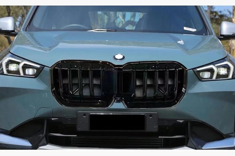 BMW X1/iX1 (U11) 2022- гг. Ноздри 1 Bar (черный матовый) Image