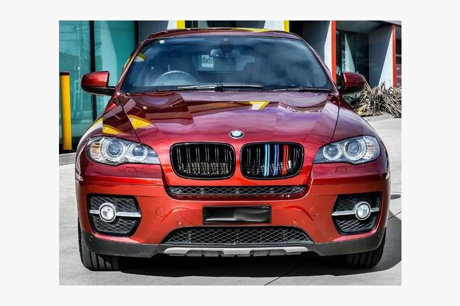 BMW X6 E71 2008–2014 гг. Решетки радиатора M-Look (M-Color) Image