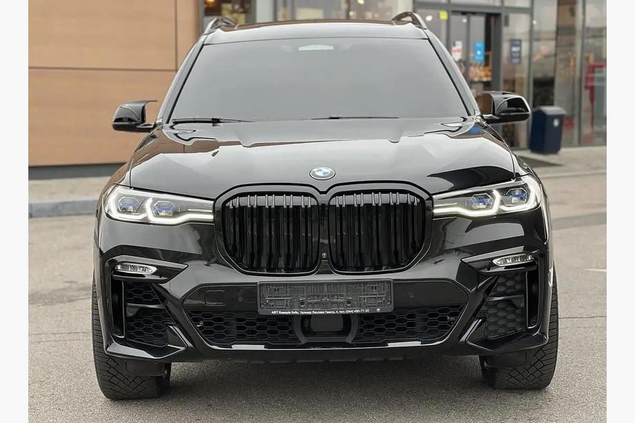 BMW X7 G07 2019- гг. Ноздри M-Look (2019-2022, Черный Глянец) Image