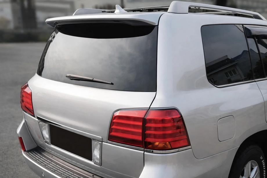 Lexus LX570/450d 2008-2022 гг. Задний спойлер 2008-2015 (грунтованный под покраску) Image