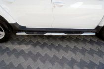 Dacia Duster 2008-2018 гг. Боковые трубы с вставками (2 шт., нержавейка) фото 1