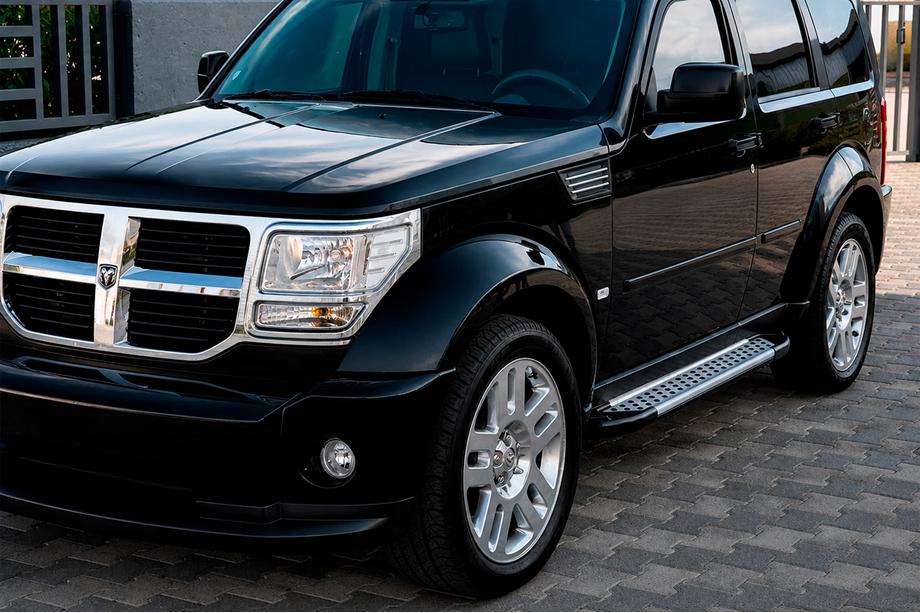 Dodge Nitro 2006-2011 гг. Боковые пороги Allmond Grey (2 шт., алюминий) Image