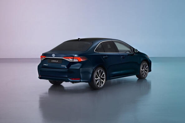 Toyota Corolla: Технические характеристики, комплектации и дизайн фото 3