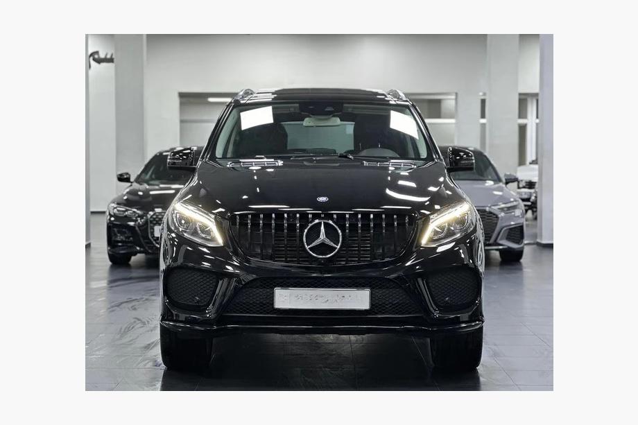 Mercedes GLE/ML class W166 2011-2018 гг. Передняя решетка GT Panamericana Черная (для GLE) Image
