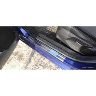 Накладки на пороги Carmos V1 нержавейка комплект 4 шт Ford Fiesta 2008-2017 гг. фото 3