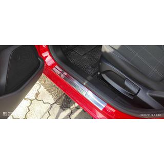 Накладки на пороги Carmos V1 нержавейка комплект 4 шт Ford Fiesta 2008-2017 гг. фото 4