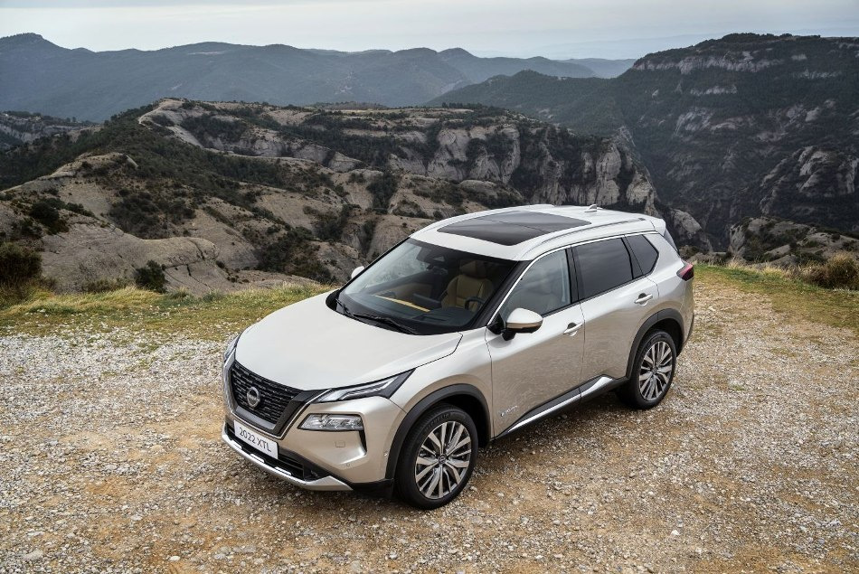 Nissan X-Trail e-Power (T33): обзор гибридного кроссовера