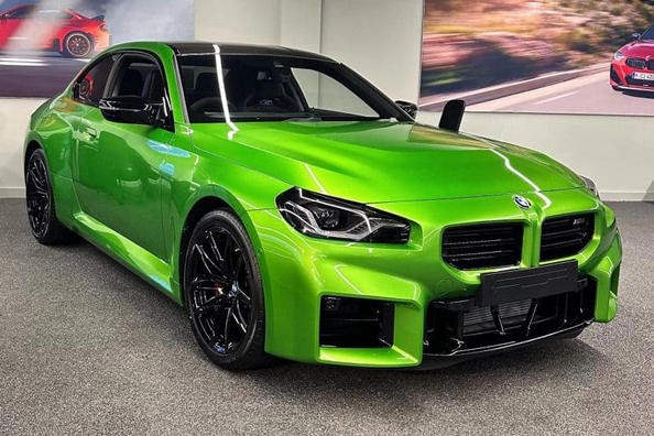 BMW M2 Coupe (G87) 2025: Обзор компактного мощного купе фото 4
