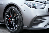 Mercedes E-class W213 2016-2023 гг. Накладки на передний бампер (для AMG-Line 2020+, Сухой карбон) фото 6