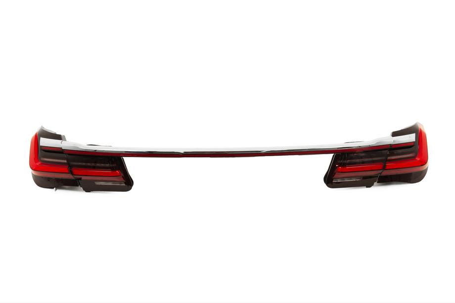 BMW 7 серия F01/F02 2008-2015 гг. Комплект рестайлинга в G12 M760 (без замены крышки багажника и задних крыльев) Фото 12