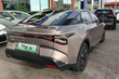 Обзор электрического седана Toyota bZ3 фото 4