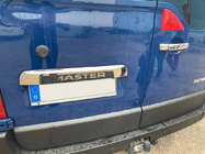 Renault Master 2011-2023 гг. Накладка из нержавейки над номером фото 1