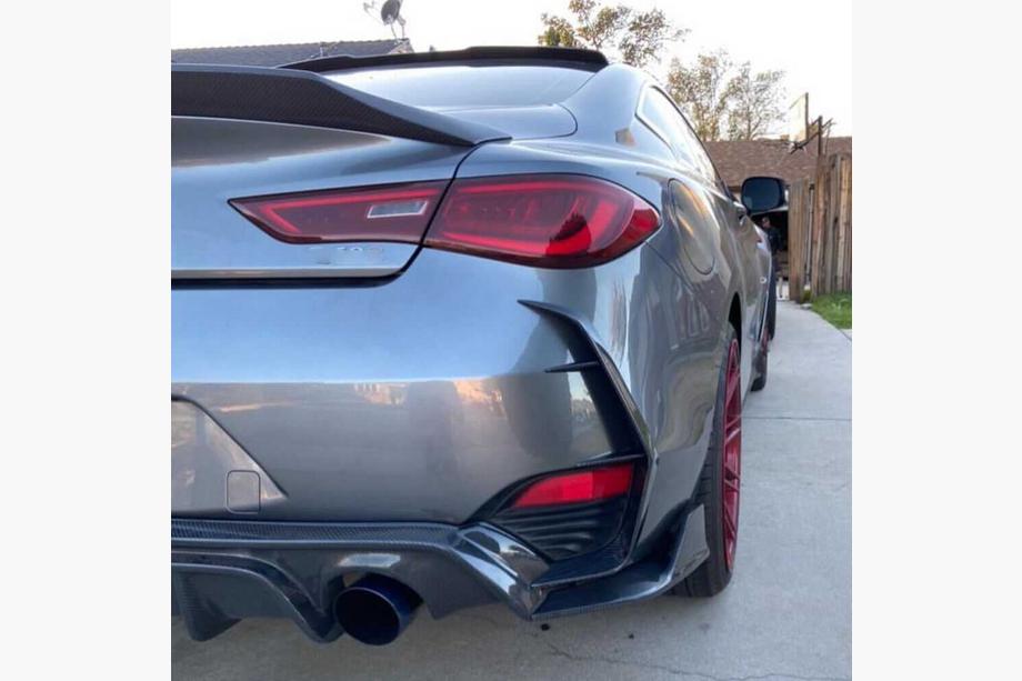 Infiniti Q50/Q60 2013-2024 гг. Накладки на задний бампер (для Q60 2016-2022, Карбон) Фото 3