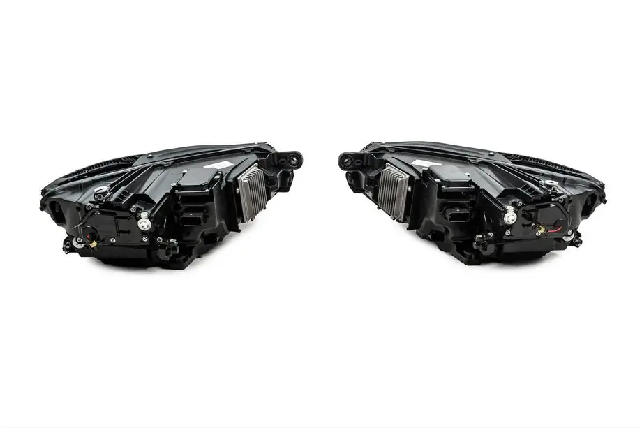 Volkswagen Passat B8 2015-2023 гг. Передние фары Full LED (для EU, 2015-2019, 2 шт.) Фото 6