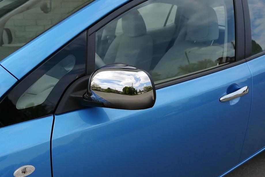 Nissan Leaf 2010-2017 гг. Накладки на Зеркала (2 шт, ABS) Image