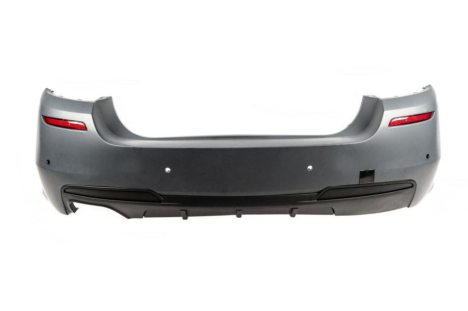 BMW 5 серия F10/F11 2010–2016 гг. Задний бампер с диффузором M-Performance (для F10, под двойной выхлоп с одной стороны) Image