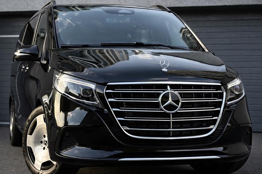 Mercedes Vito/V-class W447 2014- гг. Передняя решетка радиатора Exclusive (2024+) Image