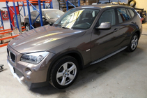 BMW X1 E84 2009-2015 гг. Оригинальные боковые пороги (2 шт., алюминий) фото 2
