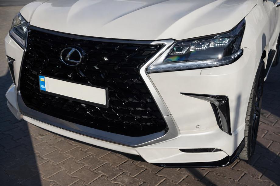 Lexus LX570/450d 2008-2022 гг. Передний диффузор TRD (2021-2022) Image