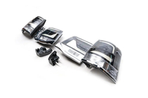 Toyota Land Cruiser 200 2007-2021 гг. РАСПРОДАЖА! Задние Фонари 2016+ (Executive Black) Внутренний правый (на крышке багажника) фото 1