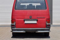 Volkswagen T4 Transporter 1990-2003 гг. Задние уголки AK003 (2 шт., нержавейка) фото 1