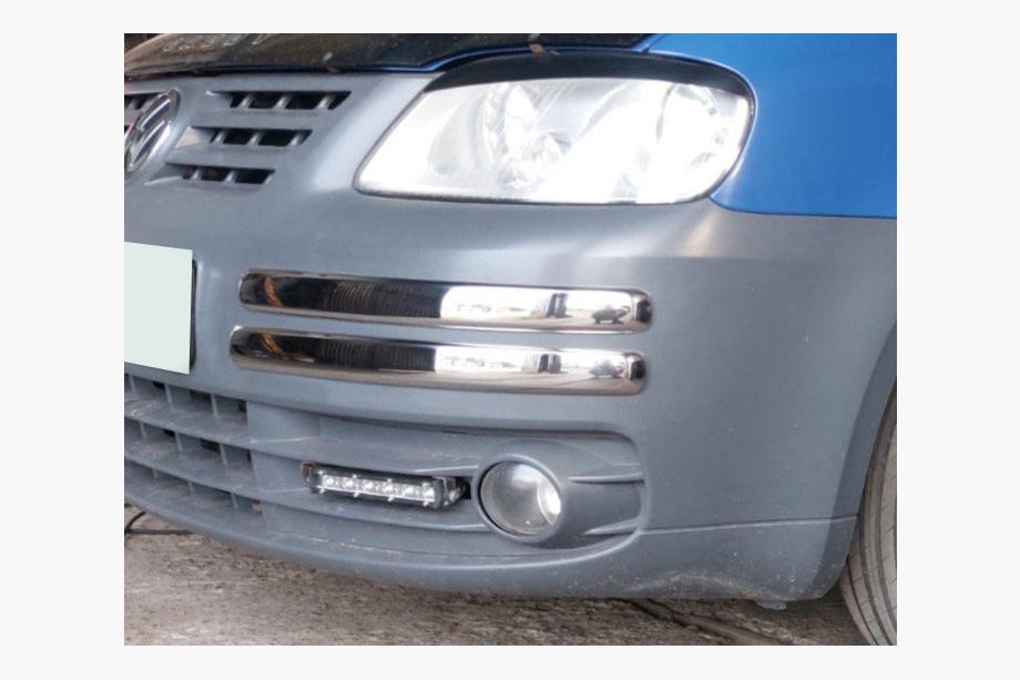 Volkswagen Caddy 2004-2010 гг. Углы на передний бампер из нержавеющей стали (4 шт) OmsaLine - Итальянская Нержавейка Image
