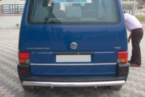 Volkswagen T4 Transporter 1990-2003 гг. Задняя дуга AK002 (нержавейка) фото 5