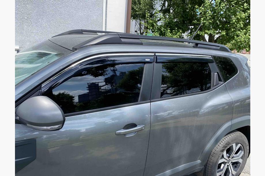 Dacia Duster 2024- гг. Ветровики с хромированным молдингом (4 шт, Niken) Фото 3