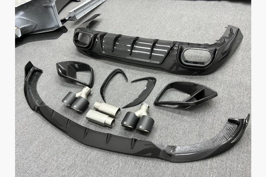 Mercedes AMG GT 4 X290 2018- гг. Комплект обвеса BRB Carbon V2 (для GT53 2018-2022) Image