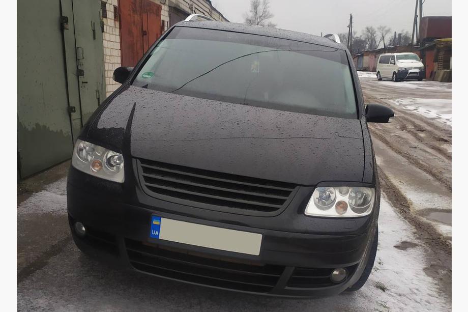 Volkswagen Caddy 2004-2010 гг. Реснички на фары (черные) Фото 4