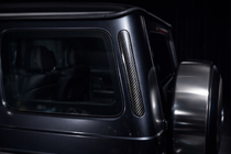 Mercedes G class W465 2025- гг. Накладки на задние стойки (карбон) фото 1