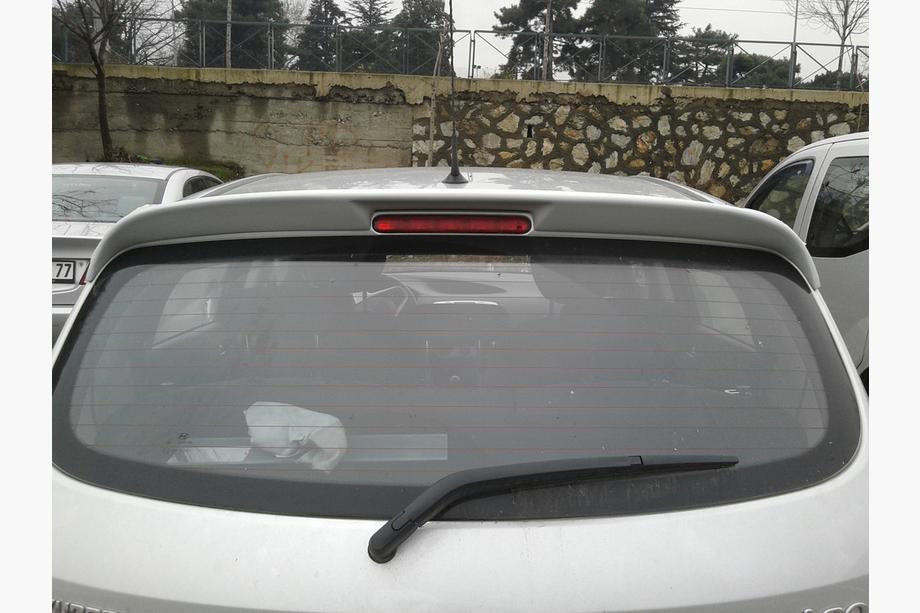 Hyundai I-20 2008-2012 гг. Спойлер (под покраску) Image