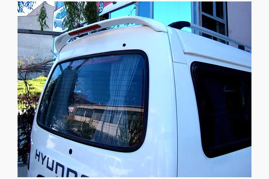 Hyundai H100 Спойлер (под покраску) Image
