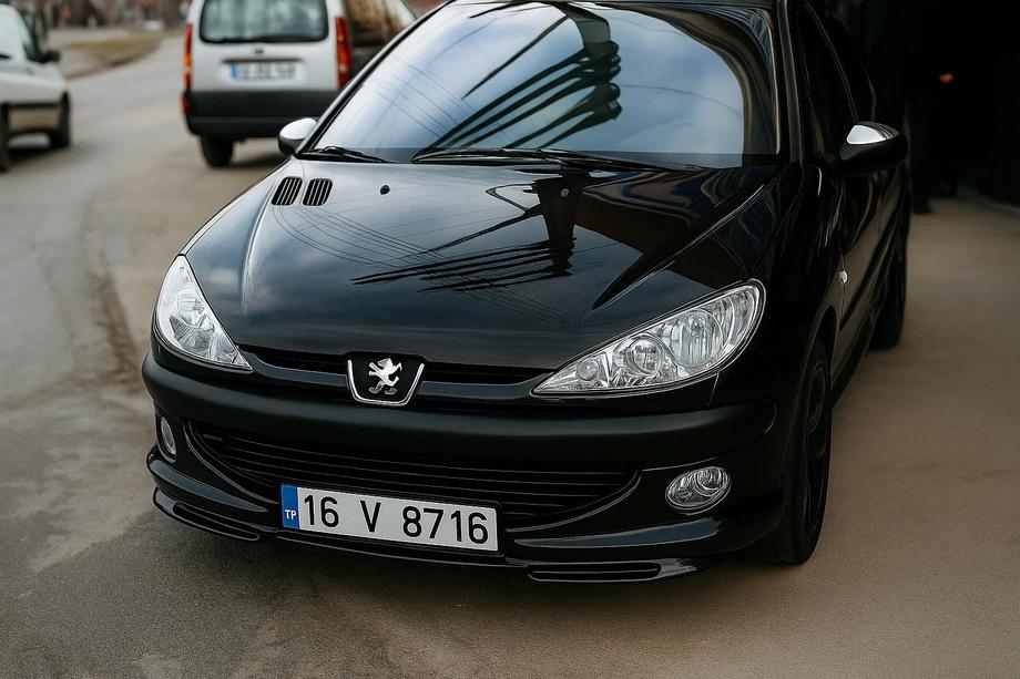 Peugeot 206 1998-2024 гг. Передняя нижняя накладка (под покраску) Image