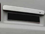 Volkswagen T5 Transporter 2003-2010 гг. Хромированная накладка над номером для распашных дверей (нержавейка) Carmos - Турецкая Нержавеющая Сталь фото 2