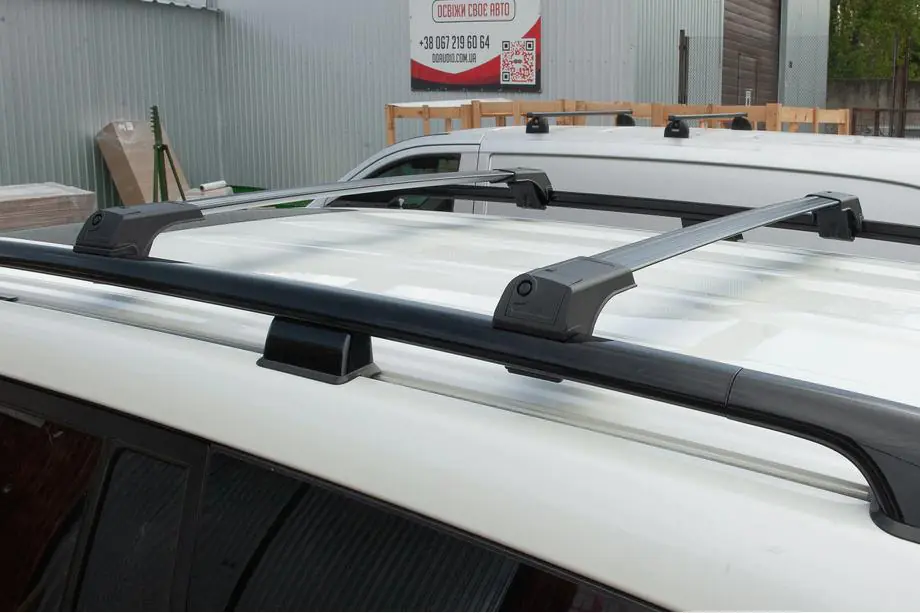 Mercedes GLB X247 2019- гг. Багажник поперечины на стандартные рейлинги без замка Flybar V1 (2 шт) Фото 15