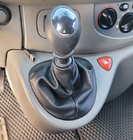 Opel Vivaro 2001–2015 гг. Кожаный чехол для рычага КПП фото 6