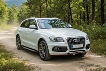 Audi Q5 2008-2017 гг. Боковые Подножки Duru (2 шт., Алюминий) фото 1