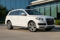Audi Q7 2005-2015 гг. Боковые Подножки Maydos V1 (2 шт., Алюминий и Нержавейка) фото 1