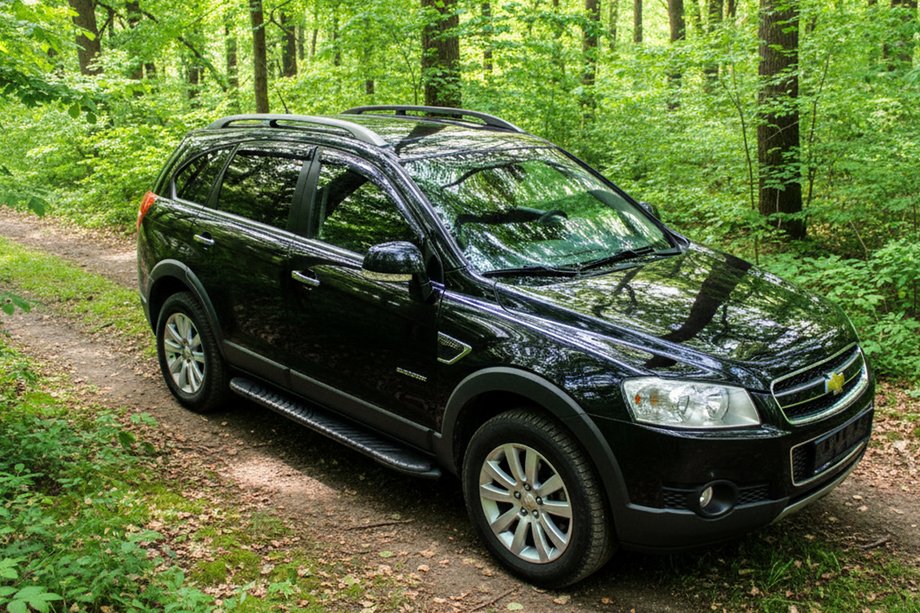 Chevrolet Captiva 2006-2019 гг. Боковые пороги Bosphorus Black (2 шт., алюминий) 2006-2015 Image