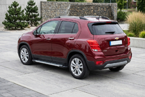 Chevrolet Trax 2012-2023 гг. Боковые Подножки Line (2 шт., Алюминий) фото 1