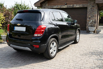 Chevrolet Trax 2012-2023 гг. Боковые Подножки Maydos V1 (2 шт., Алюминий и Нержавейка) фото 1