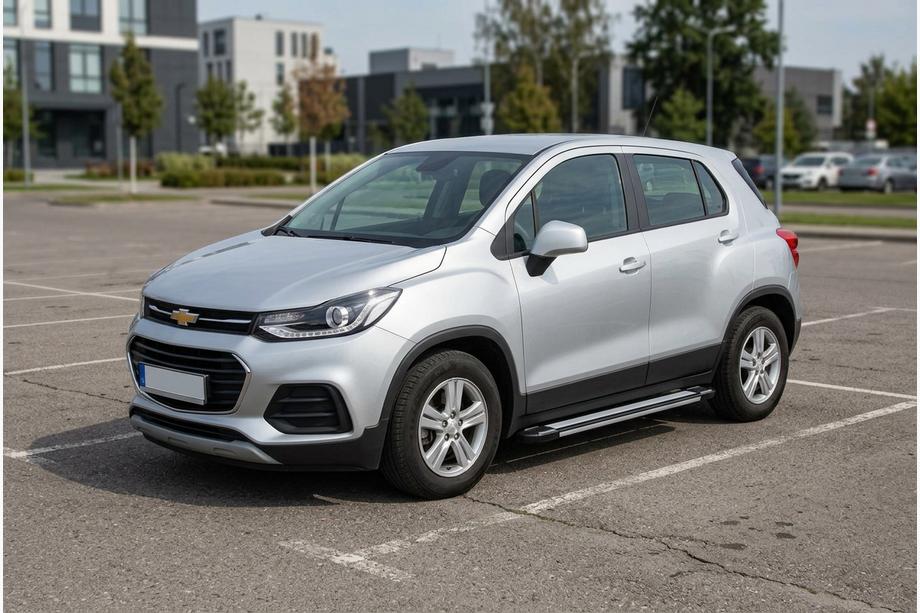 Chevrolet Trax 2012-2023 гг. Боковые Подножки Rainbow (2 шт., Алюминий) Image