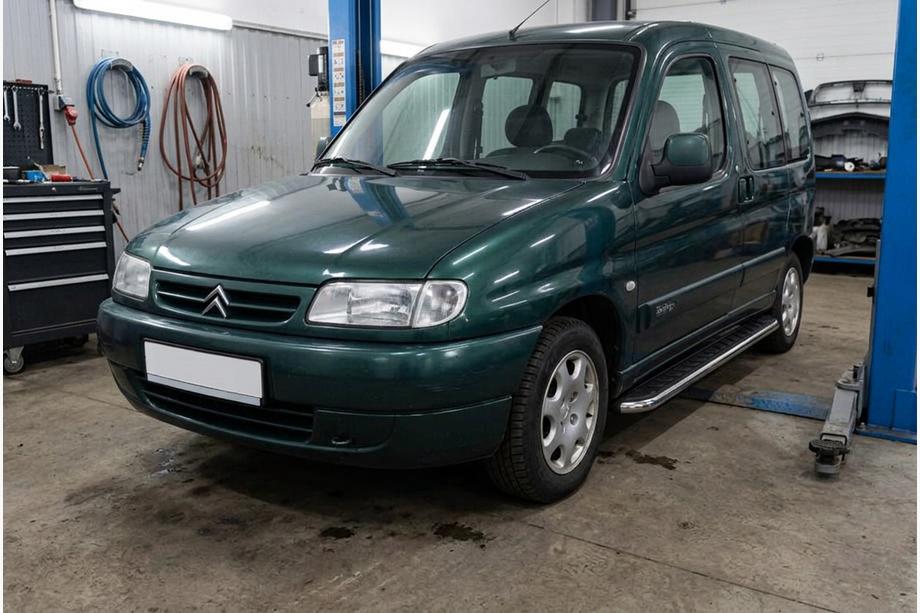Citroen Berlingo 1996-2008 гг. Боковые Подножки Maydos V1 (2 шт., Алюминий и Нержавейка) Image