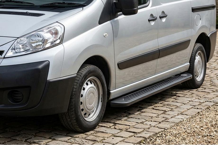 Citroen Jumpy 2007–2017 гг. Боковые Подножки Allmond Black (2 шт., Алюминий) Image